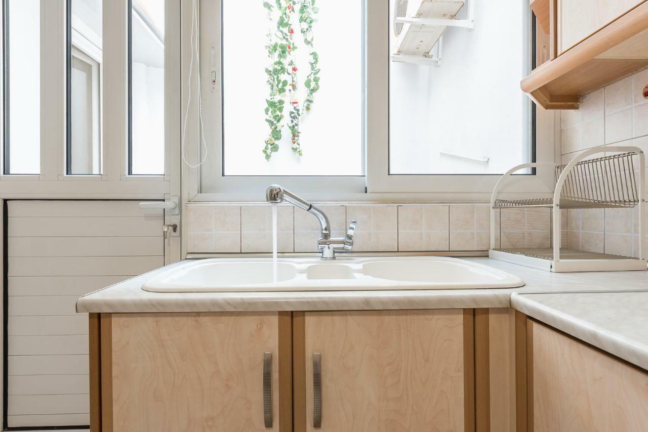 Just Under Acropolis Apartment Athens Ngoại thất bức ảnh